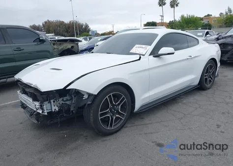 2019 Ford Mustang Ecoboost Premium z USA, uszkodzony, nr VIN 1FA6P8TH6K5176777